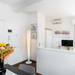 아파트 아파트먼트 산 사무엘레 베니스