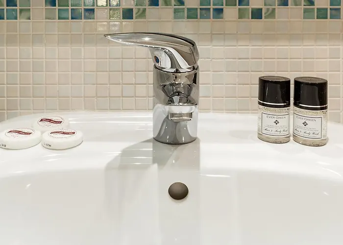 فينيس سان سامويل *