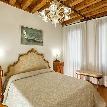 San Samuele * ונציה