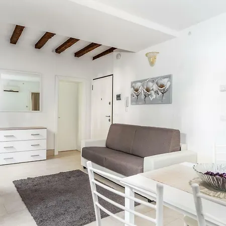 Apartamento San Samuele